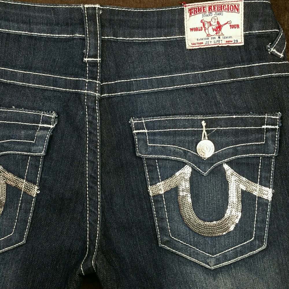 True Religion NWOT ⚪Sequins💫 Straight Cut⚪size 29